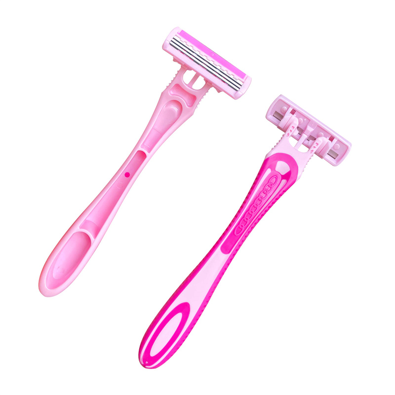 triple blade Razors with lubricating strip and super rubber handle